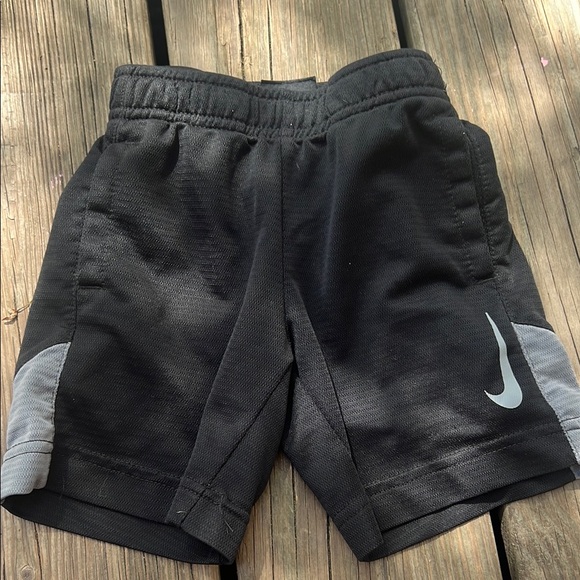 Kids Shorts Set - Red, Black, Blue - Picture 8 of 8